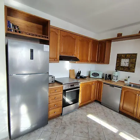 Iliana By The * Naxos City